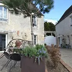 La Maison Des Buis Falaise (Calvados)