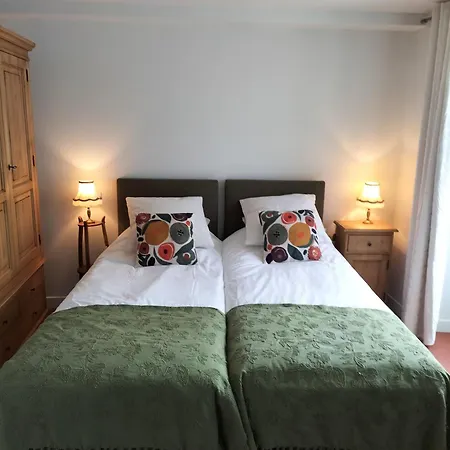 La Maison Des Buis Bed & Breakfast