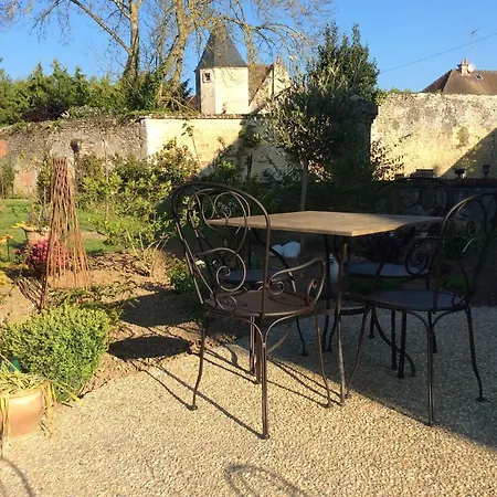 לינה וארוחת בוקר La Maison Des Buis