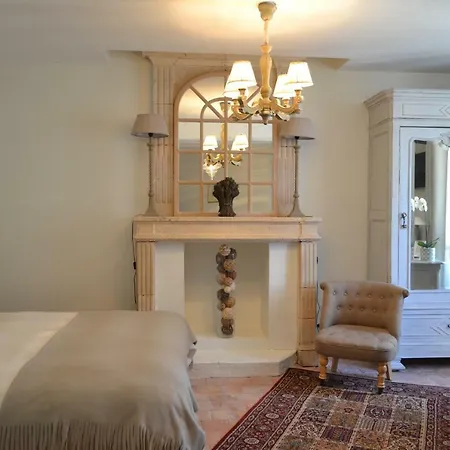 La Maison Des Buis 3* פאלז