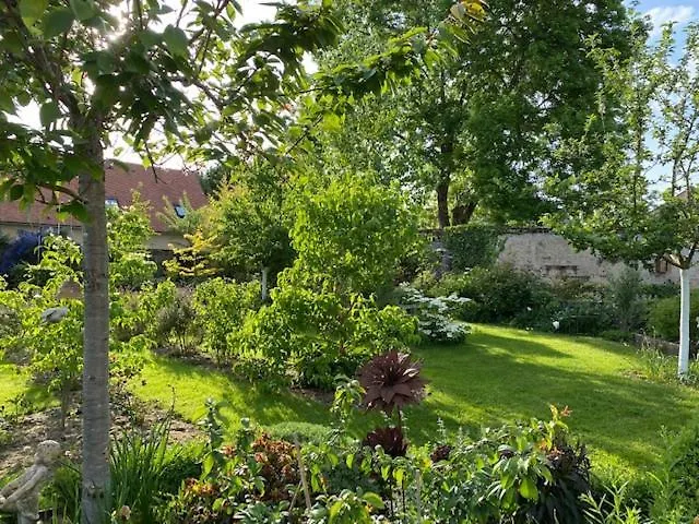 Bed & Breakfast La Maison Des Buis Falaise (Calvados)