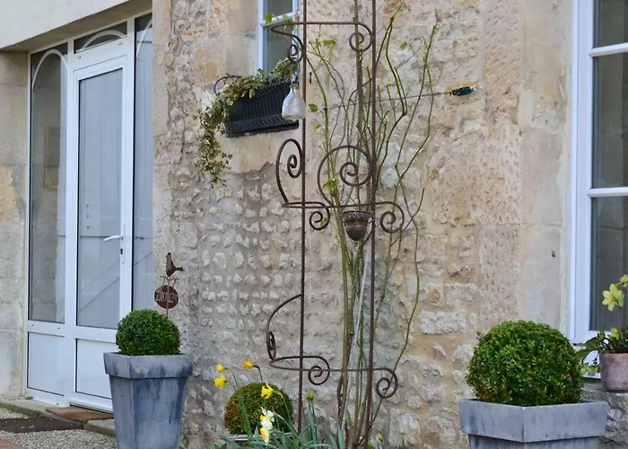 לינה וארוחת בוקר La Maison Des Buis