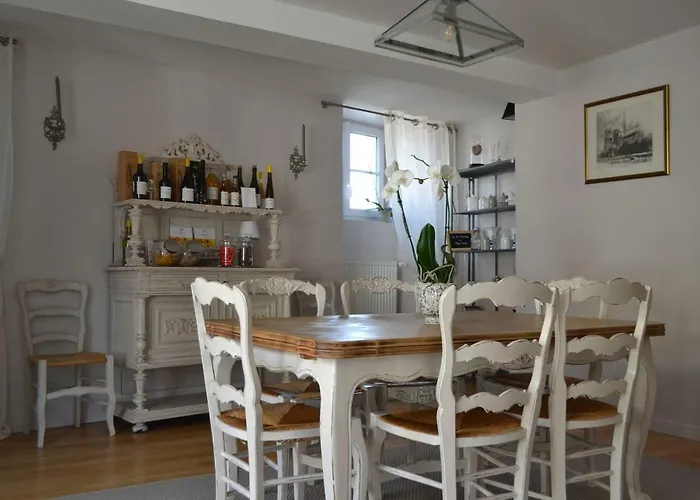 La Maison Des Buis 3* פאלז